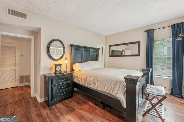 $2,100 | 502 Ivy Green Lane Southeast, Marietta, GA 30067