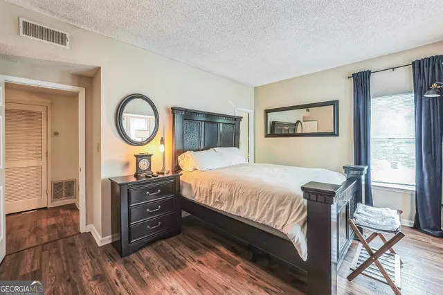 $2,100 | 502 Ivy Green Lane Southeast, Marietta, GA 30067