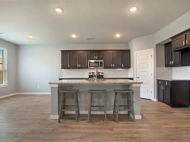 $3,900 | 2151 Slow Stream Drive, Royse City, TX 75189