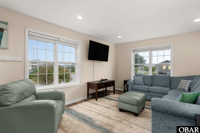 $729,000 | 4512 South Shiner Drive, Nags Head, NC 27959