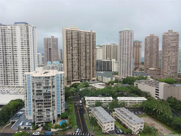 $2,200 | 1848 Kahakai Drive, Unit 2303, Honolulu, HI 96814