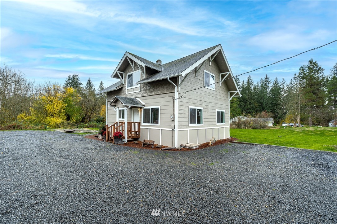 443 Tucker Road Toledo, WA 98591 - Photo 1 of 39 a view of a house with a yard