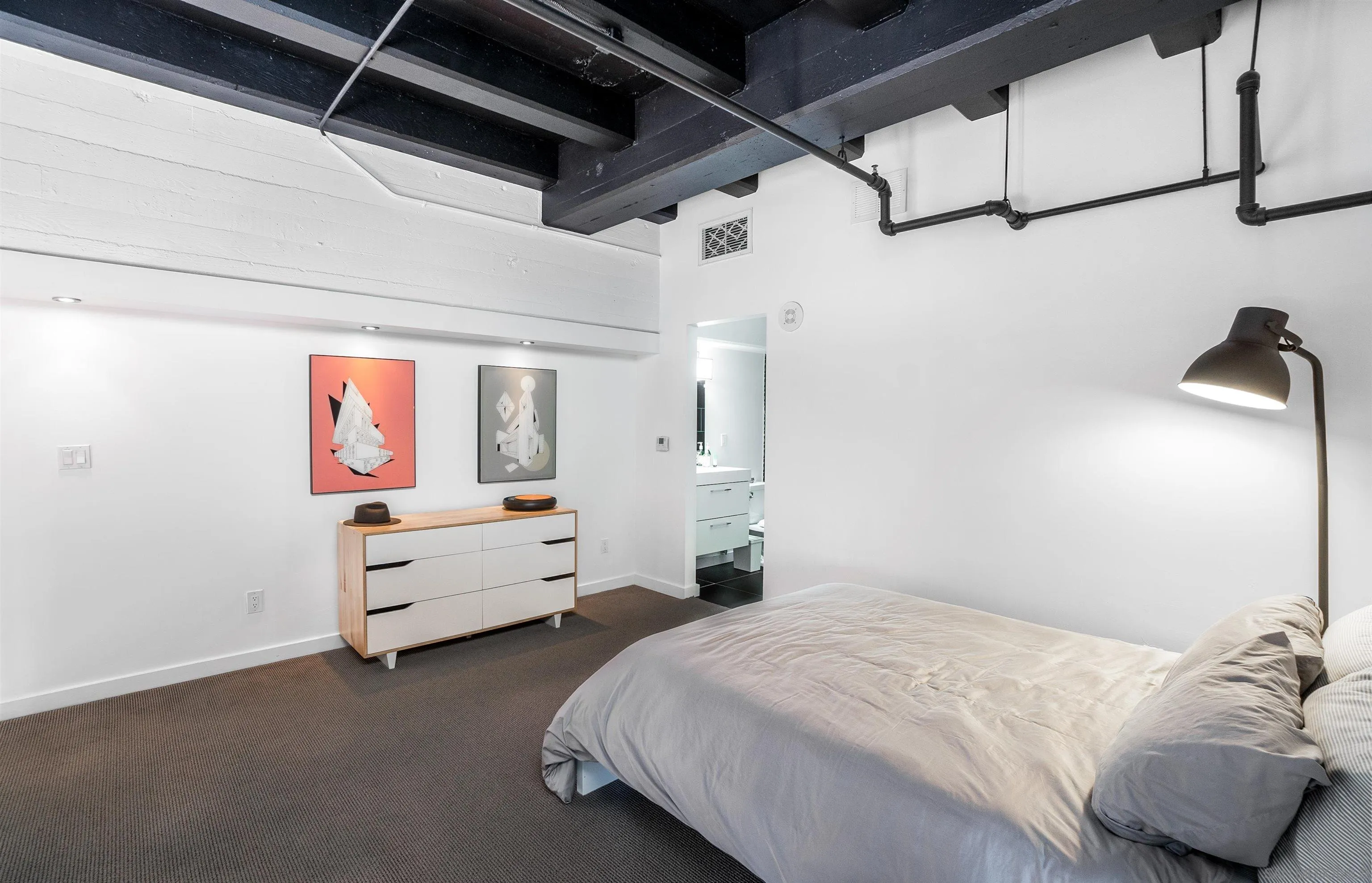 702 Ash Street, Unit 102 San Diego, CA 92101 - Photo 17 of 31