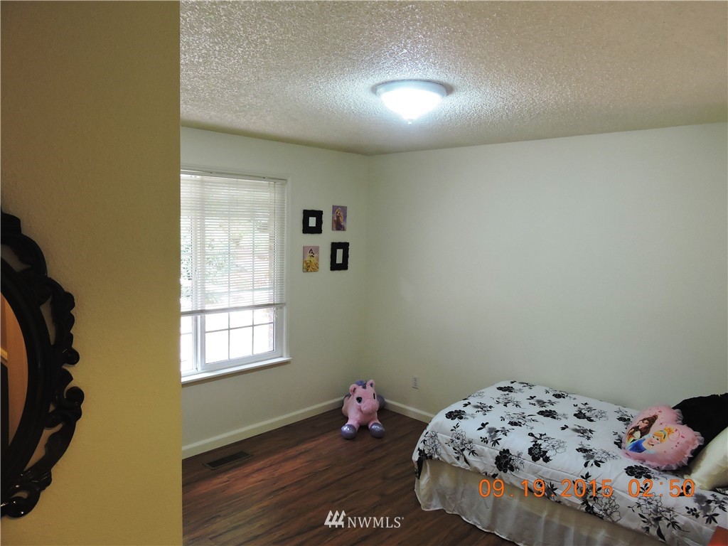 6725 Phillips Road Southwest Lakewood, WA 98498 - Photo 9 of 24 Gallery Image 9