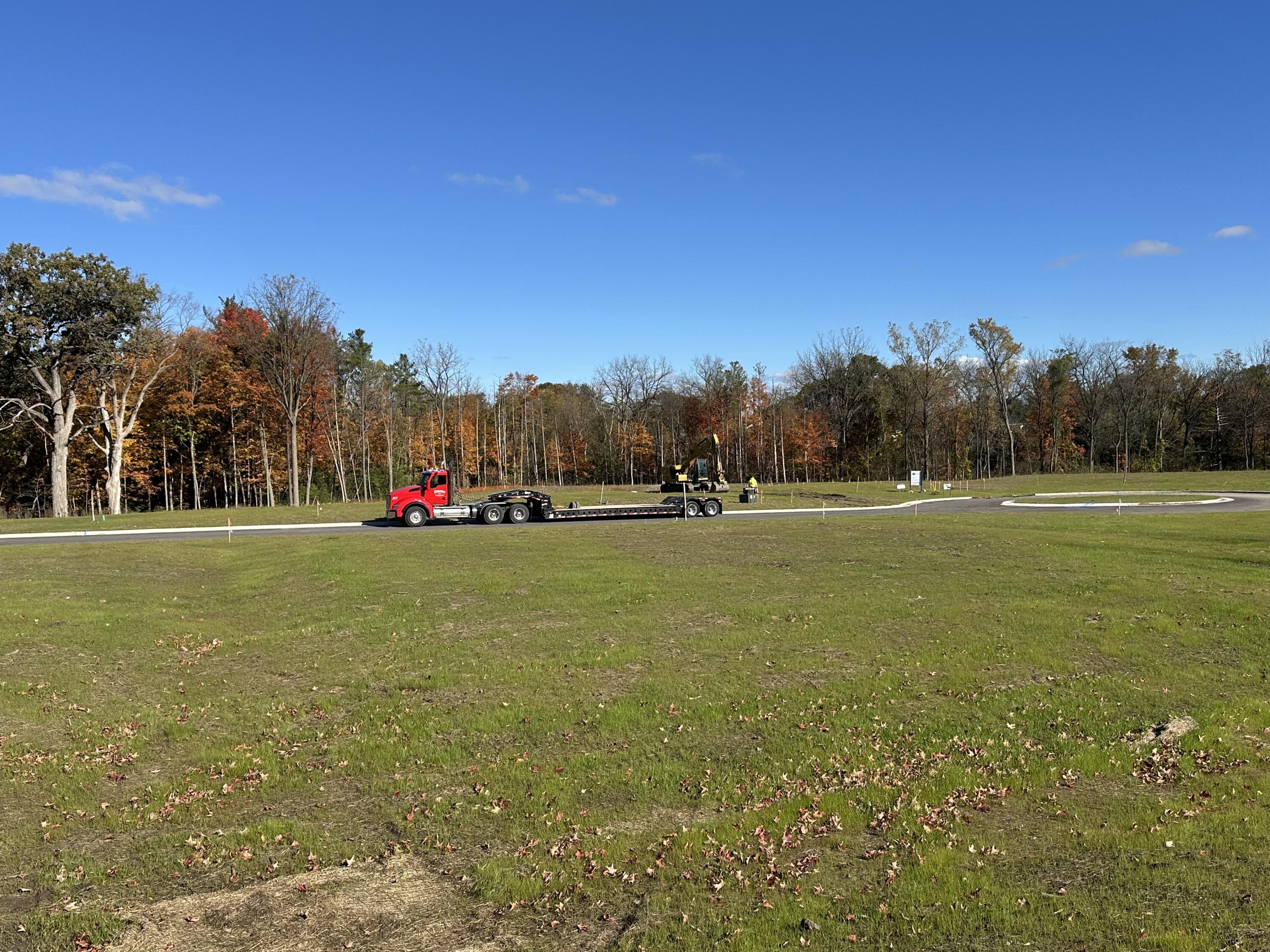 Lt8 South Ridgewood Drive Franklin, WI 53132 - Photo 4 of 6 Back View 2