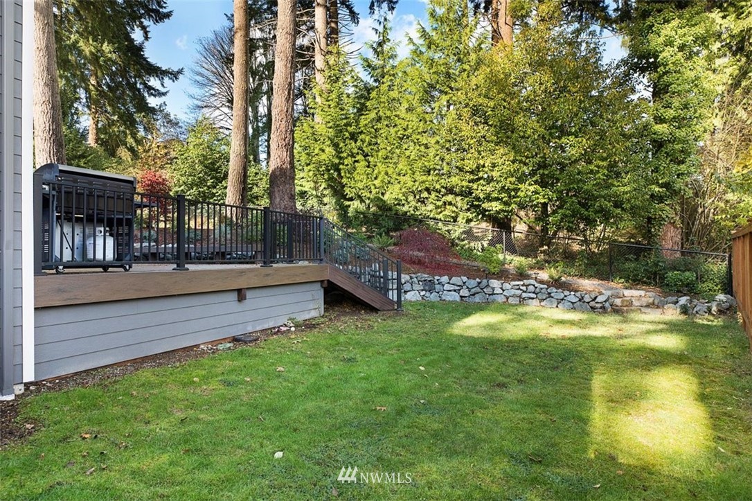 18906 Ross Road Bothell, WA 98011 - Photo 33 of 34 a view of yard with green space