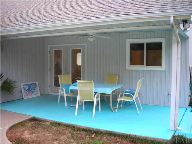 5337 Rowe Trail Pace, FL 32571 - Photo 12 of 14 Patio