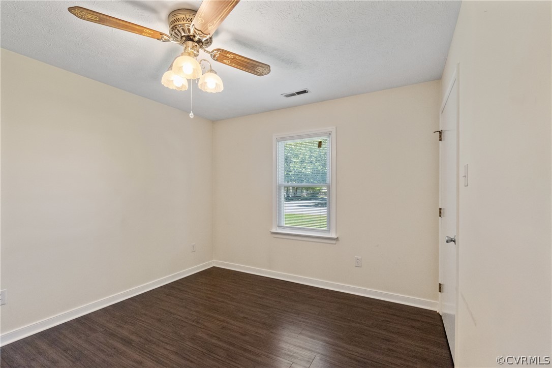 201 East Huntsman Road Sandston, VA 23150 - Photo 12 of 20 Gallery Image 12