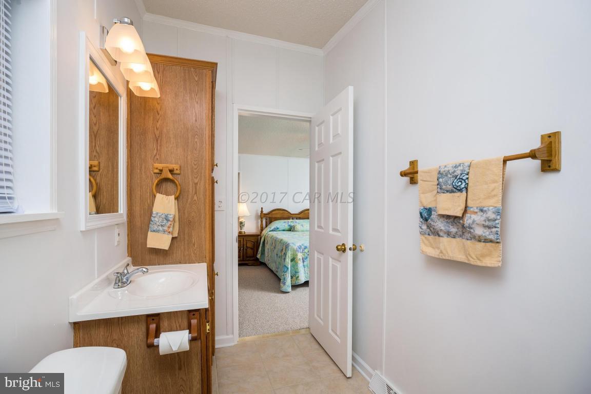 111 Pine Tree Road Ocean City, MD 21842 - Photo 16 of 29 Gallery Image 16