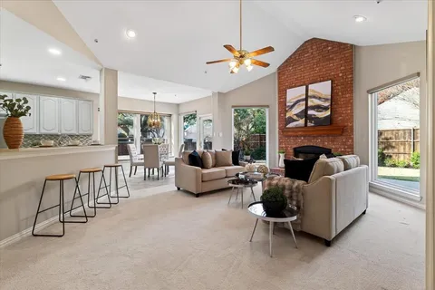 $599,500 | 3765 Waterside Court, Addison, TX 75001