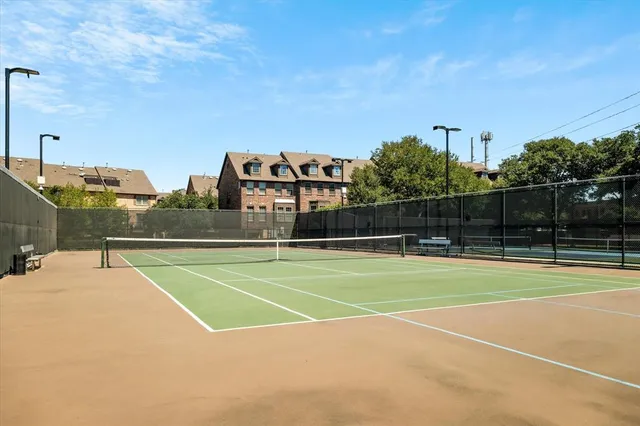 $599,500 | 3765 Waterside Court, Addison, TX 75001