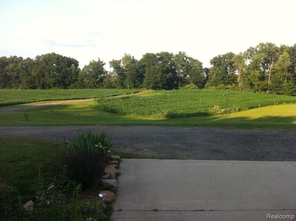 8600 Noggles Road Manchester, MI 48158 - Photo 8 of 12 front view.jpg