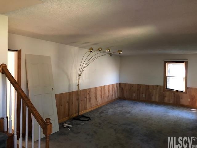 910 Rock Barn Road Northeast Conover, NC 28613 - Photo 3 of 21 Gallery Image 3
