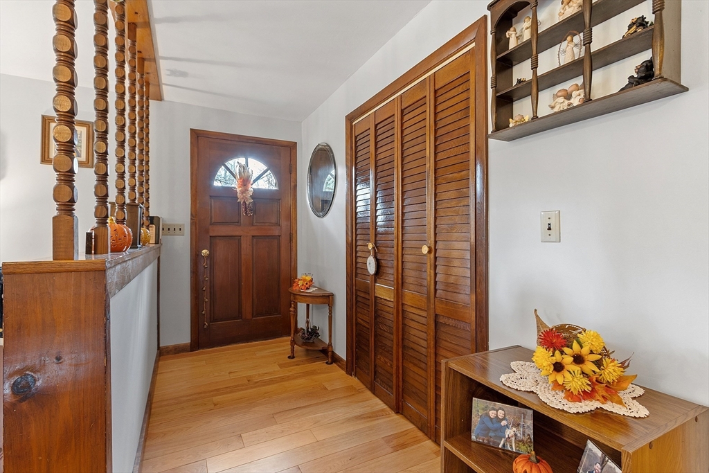 82 Narrows Road Westminster, MA 01473 - Photo 9 of 33 Gallery Image 9