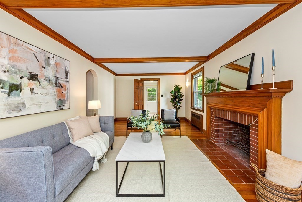 147 Jason Street Arlington, MA 02476 - Photo 10 of 42 Gallery Image 10