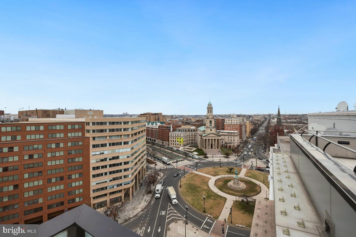 1133 14th Street Northwest, Unit 1103 Washington, DC 20005 - Photo 25 of 39 a view of a city with tall buildings
