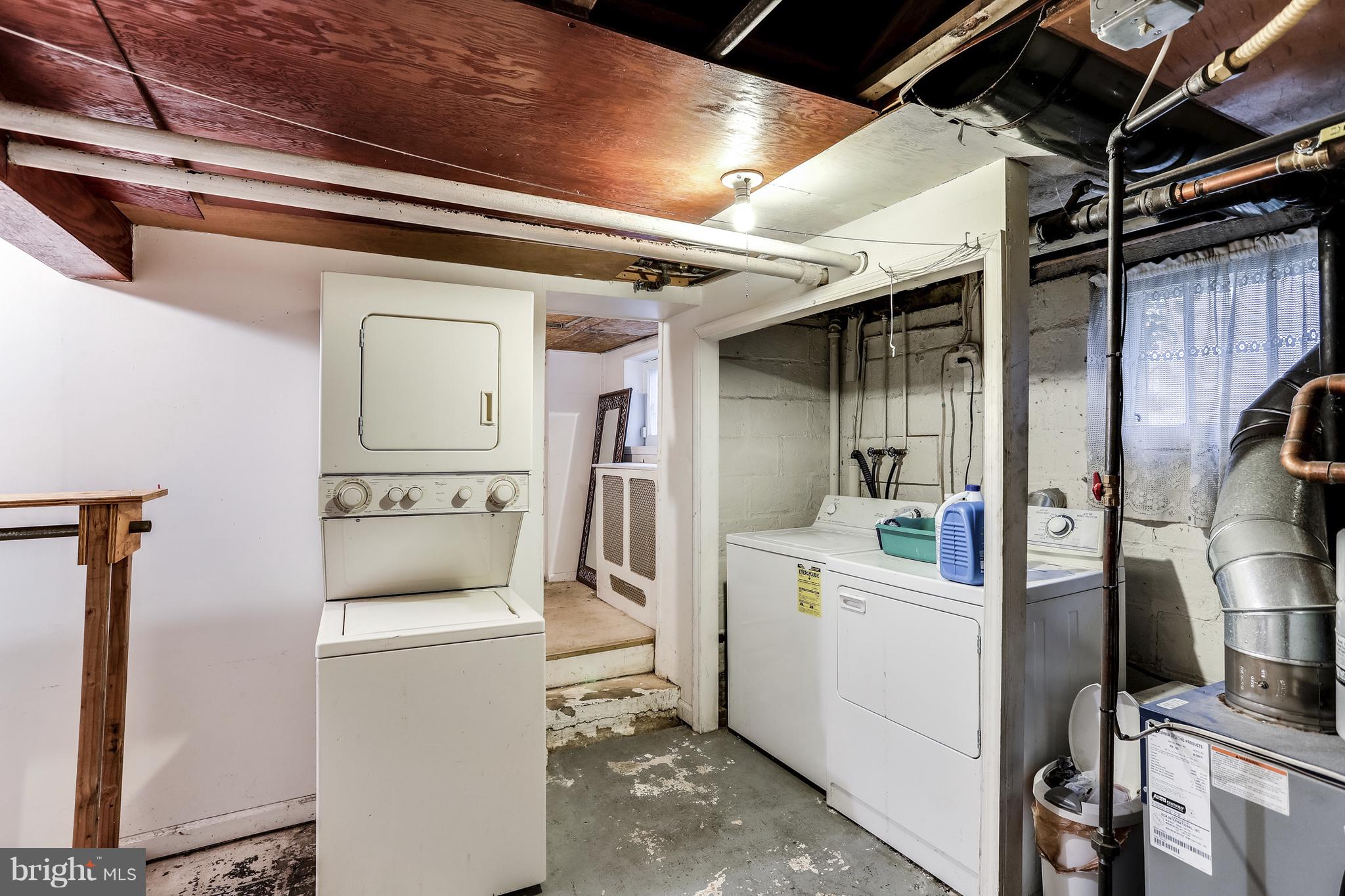 1319 Sulphur Spring Road Baltimore, MD 21227 - Photo 22 of 27 Laundry room