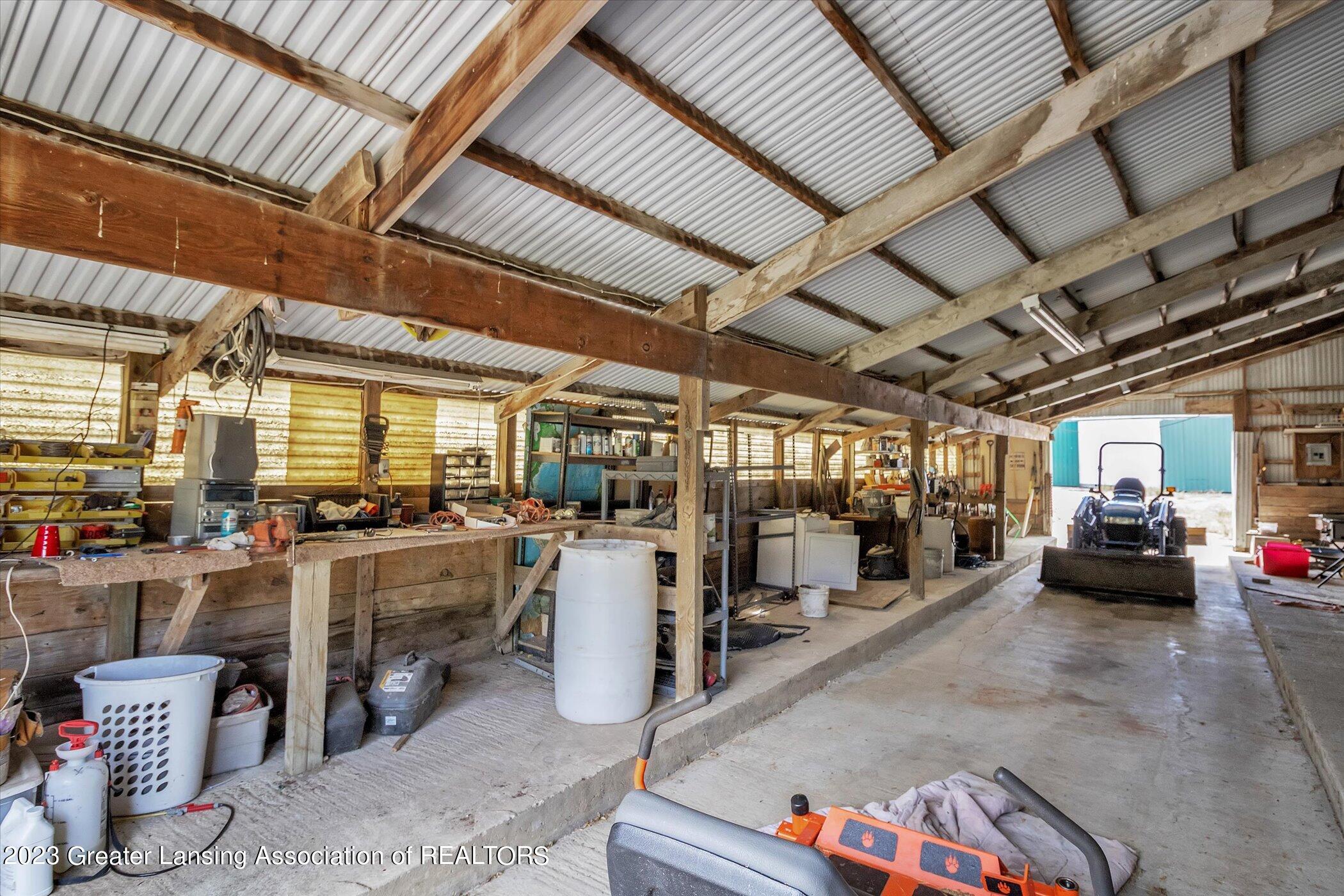 10555 South Wright Road Eagle, MI 48822 - Photo 104 of 126 107-10555-S-Wright-Rd-WindowStill-Real-E