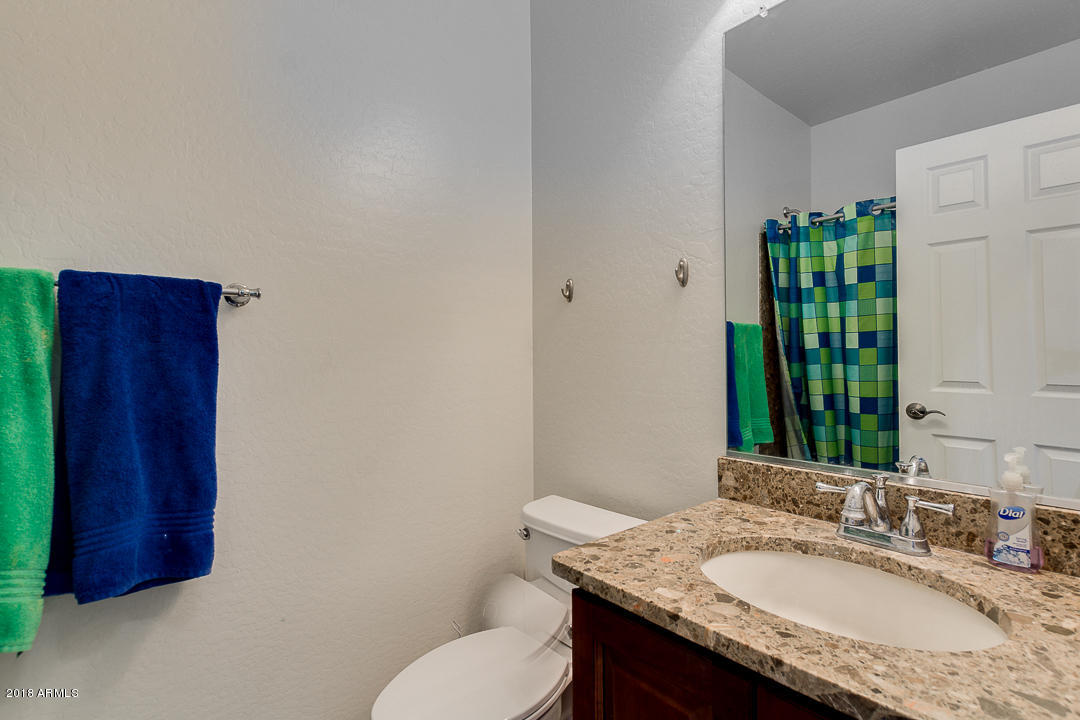 4356 East Cullumber Street Gilbert, AZ 85234 - Photo 25 of 40 Bathroom II