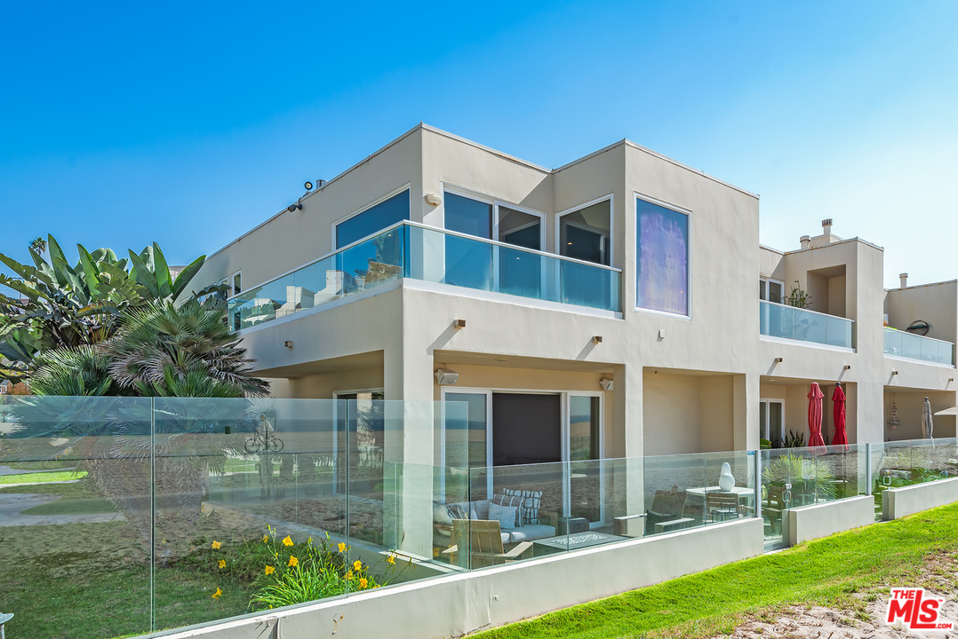 7301 Vista Del Mar, Unit 5 Playa del Rey, CA 90293 - Photo 5 of 45