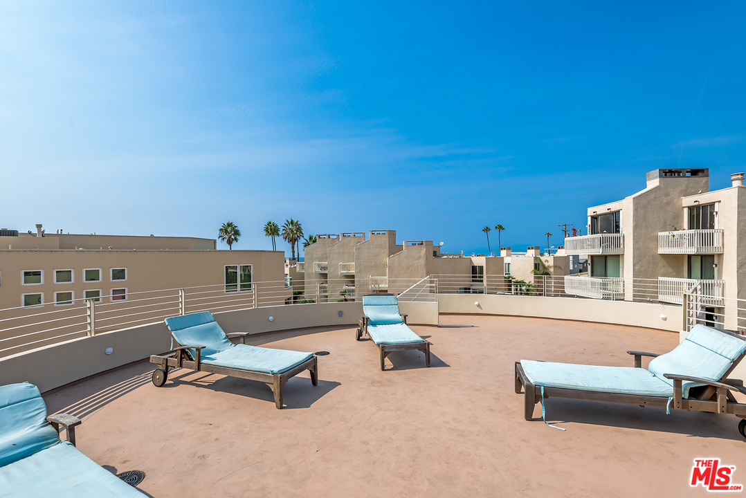 7301 Vista Del Mar, Unit 5 Playa del Rey, CA 90293 - Photo 42 of 45
