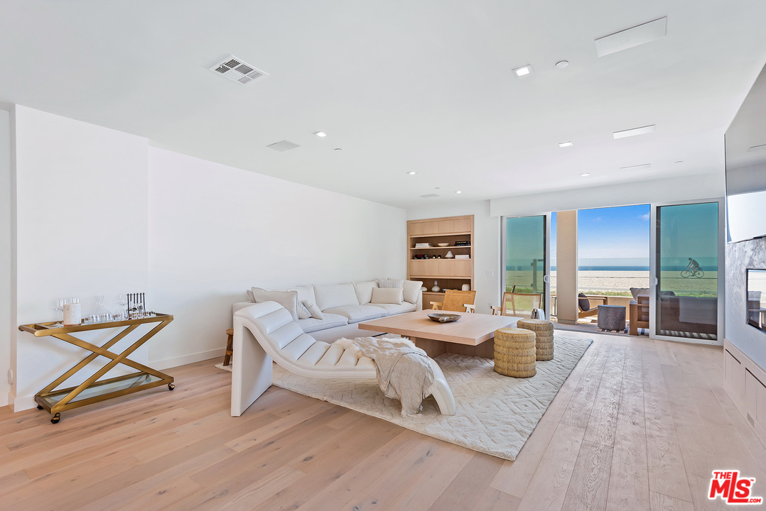 7301 Vista Del Mar, Unit 5 Playa del Rey, CA 90293 - Photo 9 of 45