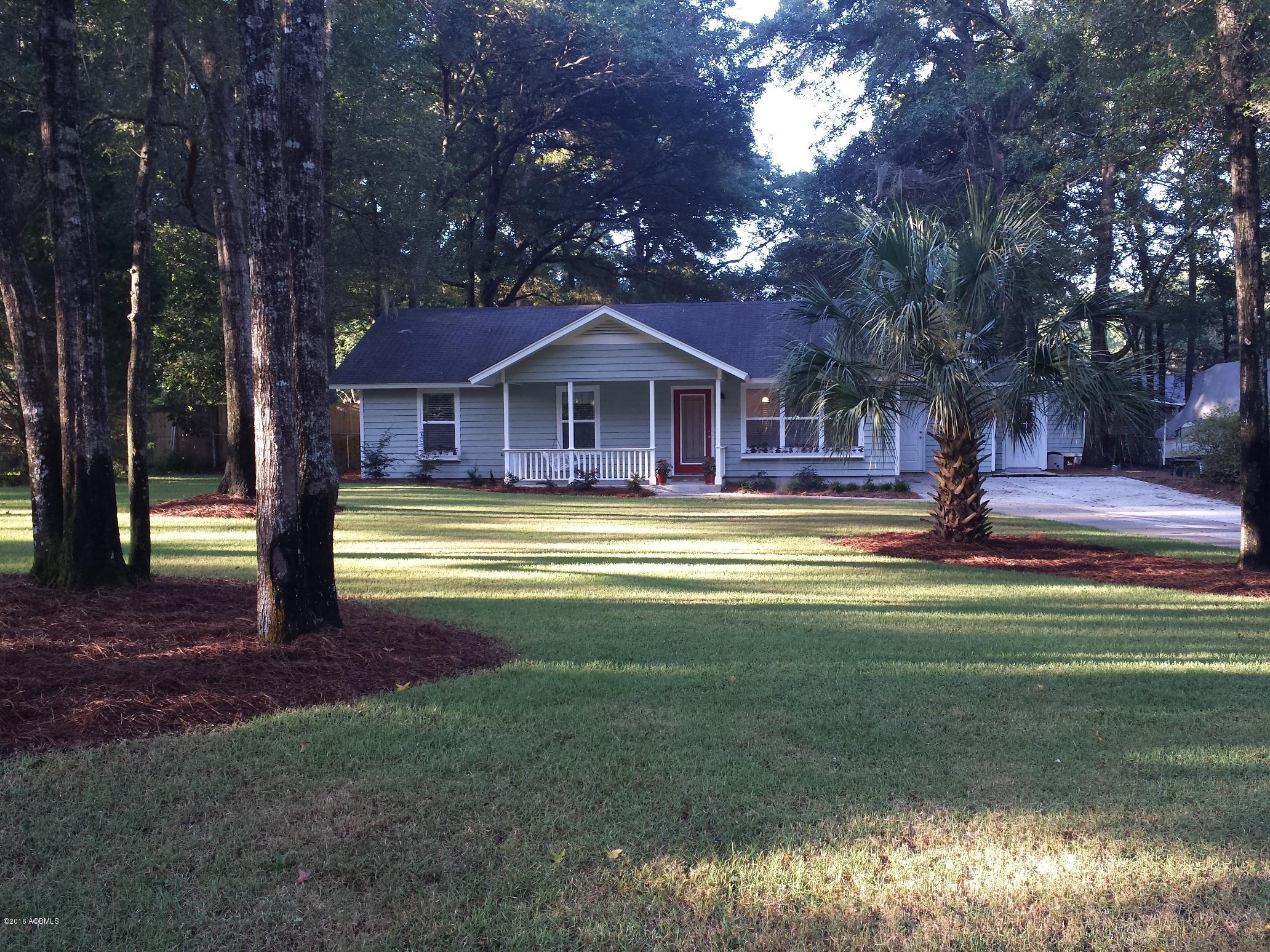 113 Springfield Road Beaufort, SC 29907 - Photo 1 of 28 20160727_074920