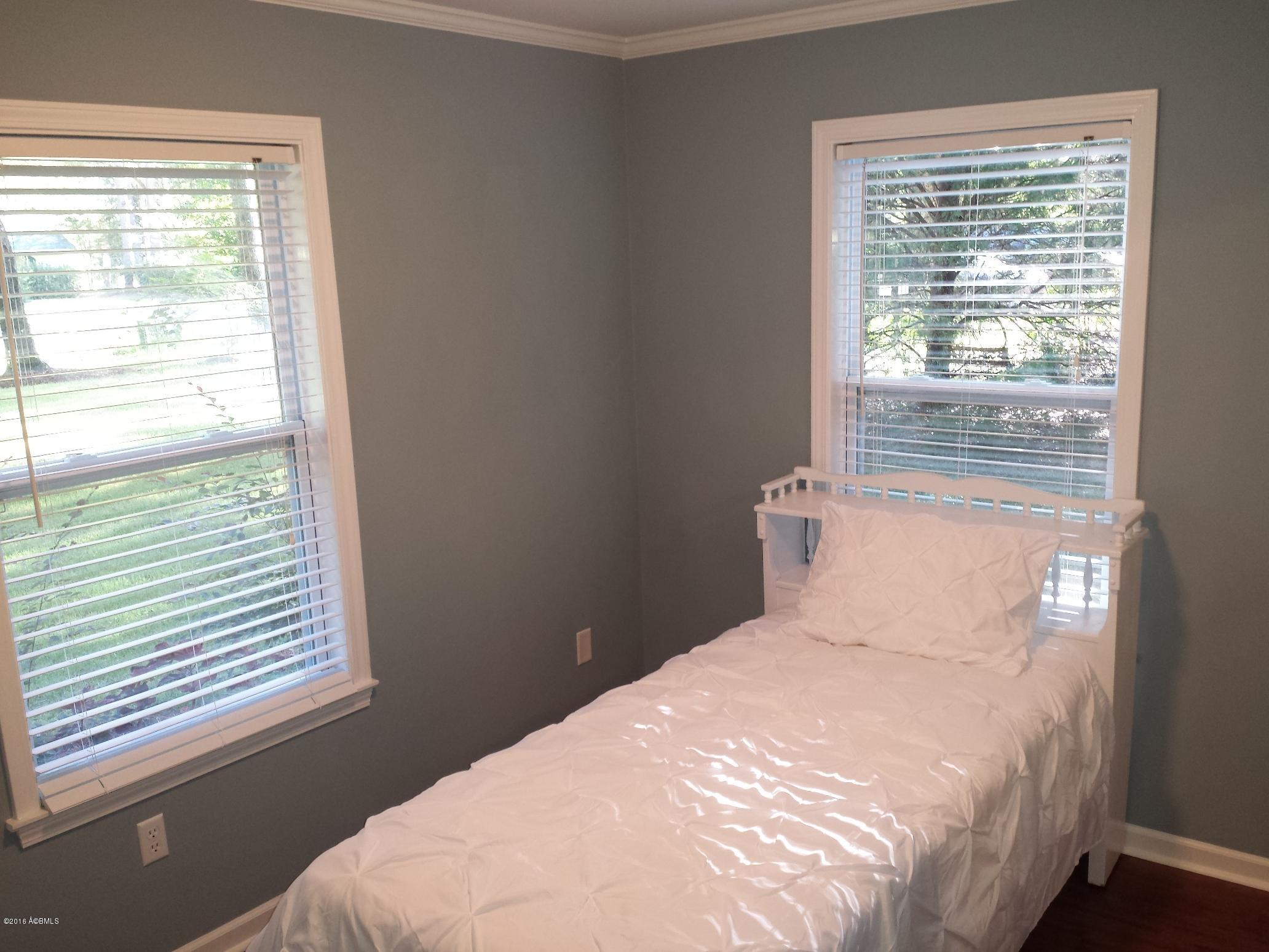 113 Springfield Road Beaufort, SC 29907 - Photo 16 of 28 20160727_091008
