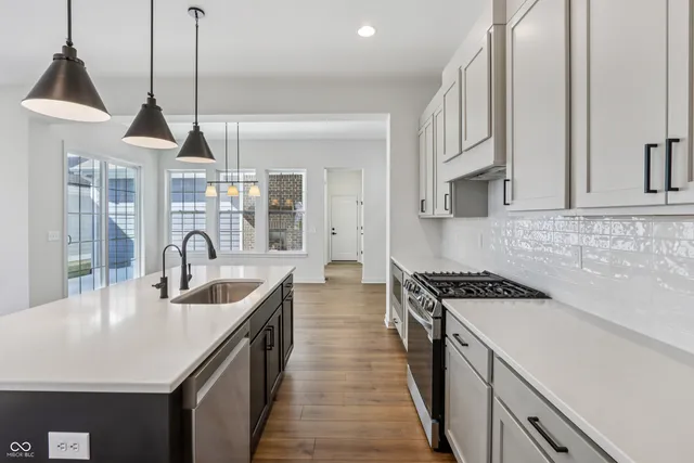 $649,000 | 1984 Granville Drive, Westfield, IN 46074