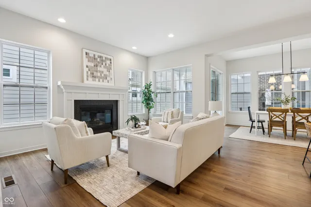 $638,888 | 1984 Granville Drive, Westfield, IN 46074