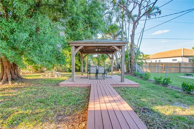 a view of outdoor space yard and patio