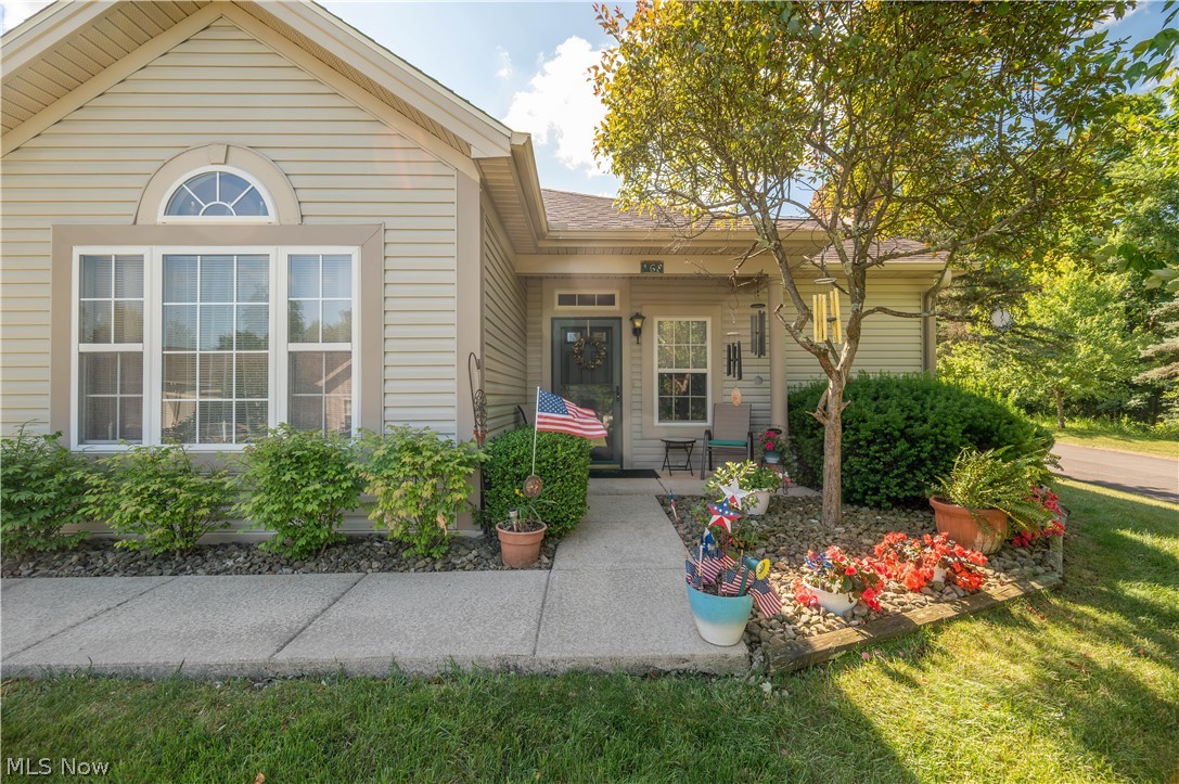 168 Wilcox Road Youngstown, OH 44515 - Photo 3 of 43