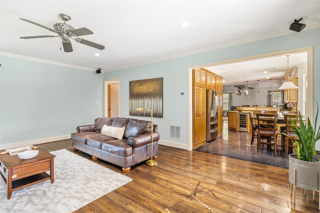 106 East Fork Road Sunnyvale, TX 75182 - Photo 10 of 36 Living 1