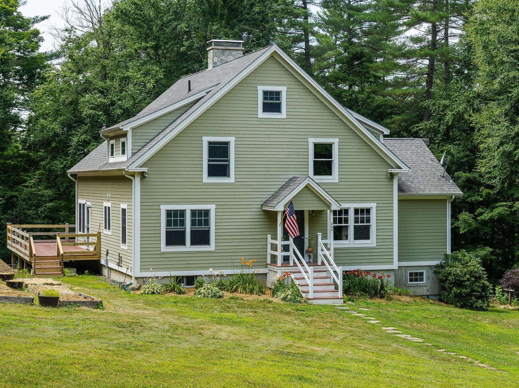 507 Wentworth Road Walpole, NH 03608 - Photo 1 of 40