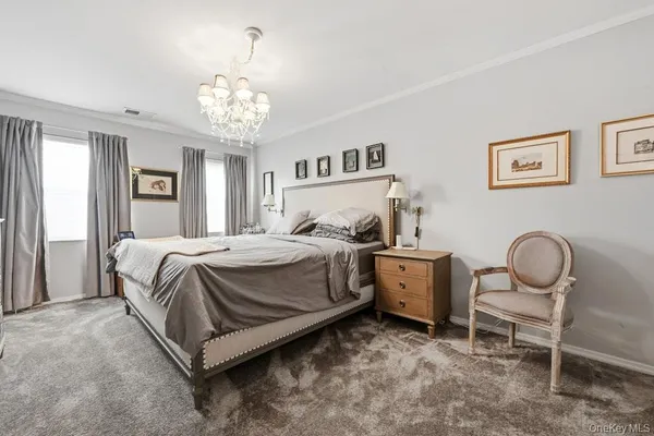 $869,000 | 20 Manors Drive, Jericho, NY 11753