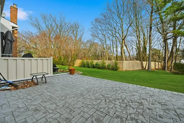 $889,000 | 20 Manors Drive, Jericho, NY 11753