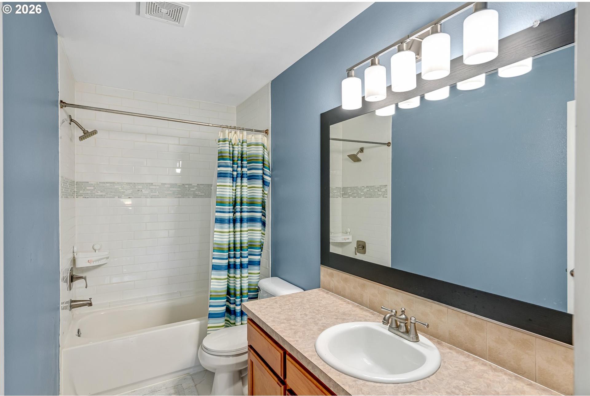 5128 Yukon Court Northeast Salem, OR 97305 - Photo 31 of 38 Gallery Image 31