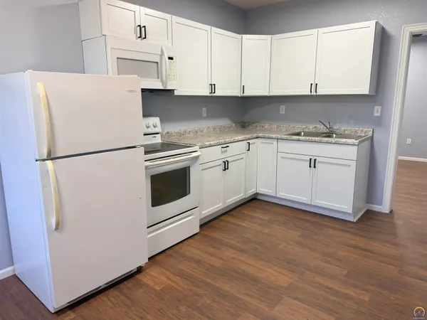 $175,000 | 403 Main Street, Gridley, KS 66852