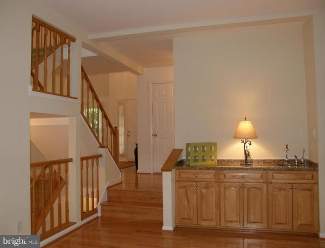 6836 Camus Place Springfield, VA 22152 - Photo 9 of 20 Family Room #3