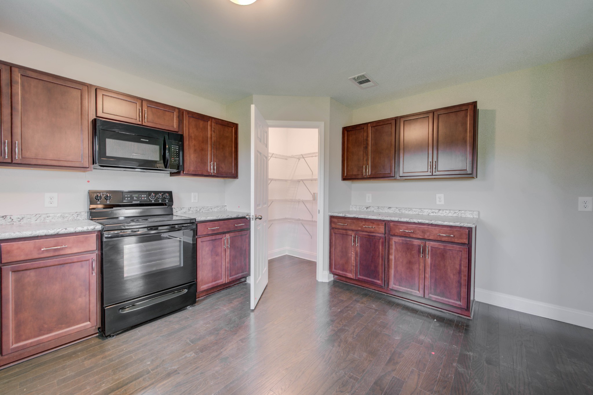 2206 Yearling Dr Spring Hill Spring Hill, TN 37174 - Photo 13 of 21