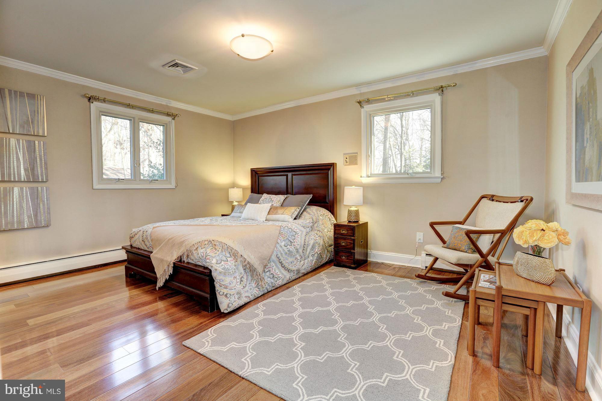 4308 Oaktree Road Rockville, MD 20853 - Photo 17 of 30 Bedroom (Master)