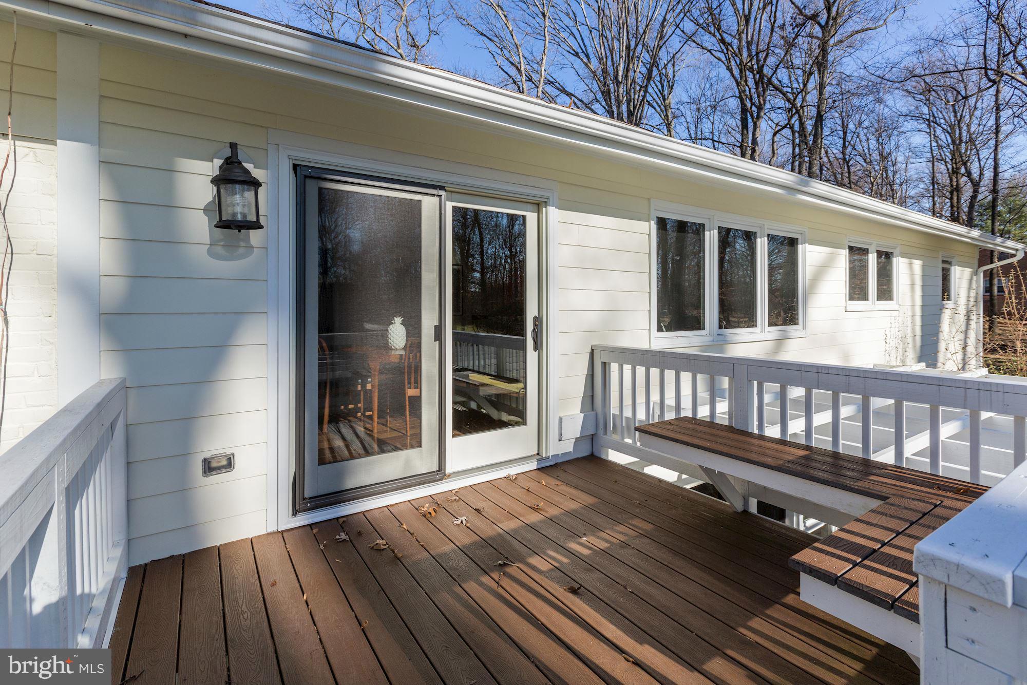 4308 Oaktree Road Rockville, MD 20853 - Photo 27 of 30 Deck