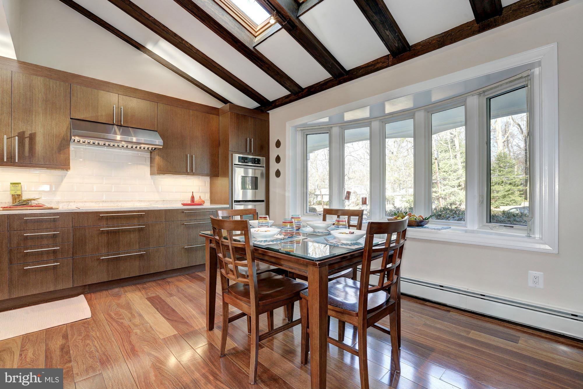 4308 Oaktree Road Rockville, MD 20853 - Photo 6 of 30 Breakfast Area
