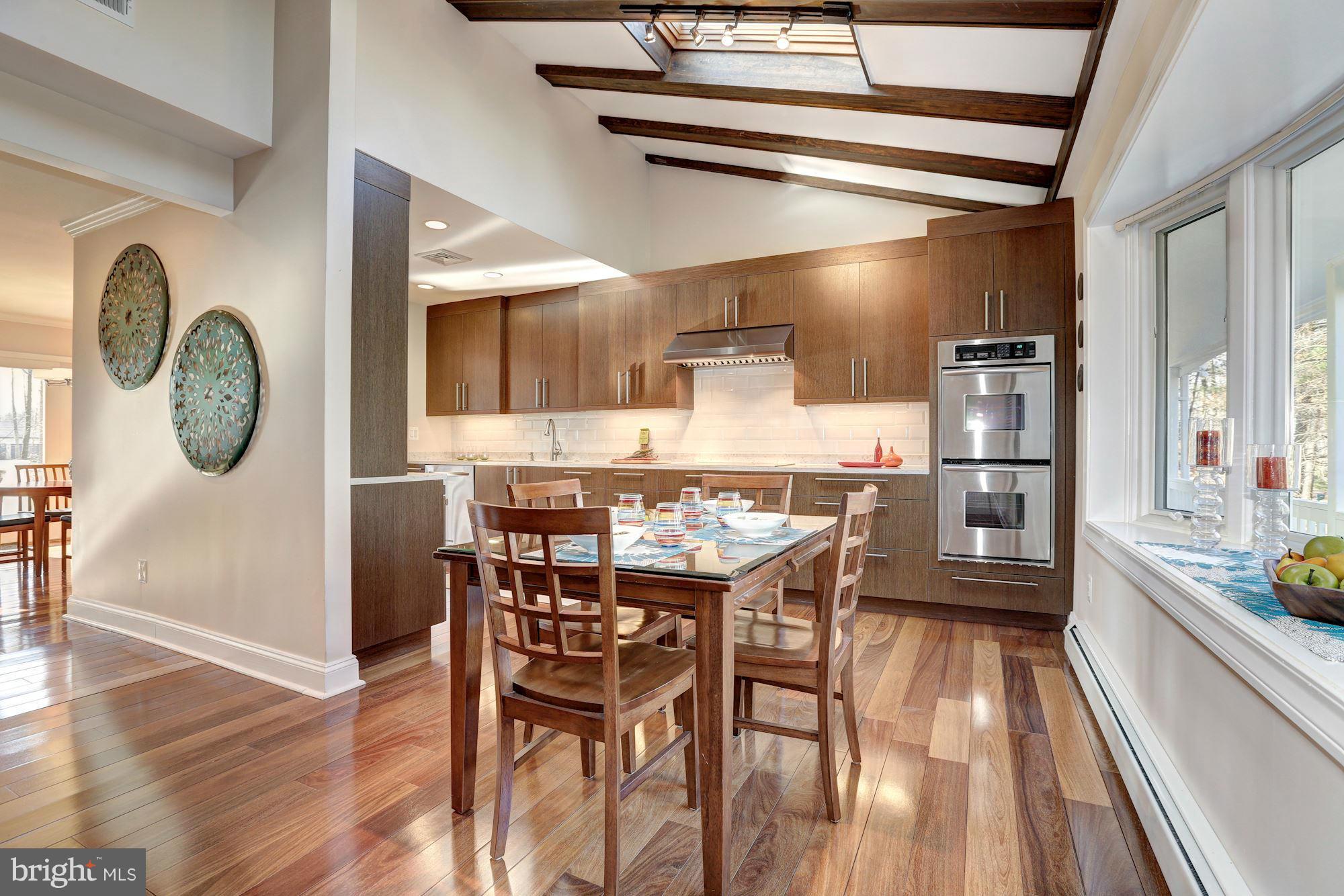 4308 Oaktree Road Rockville, MD 20853 - Photo 7 of 30 Dining Room