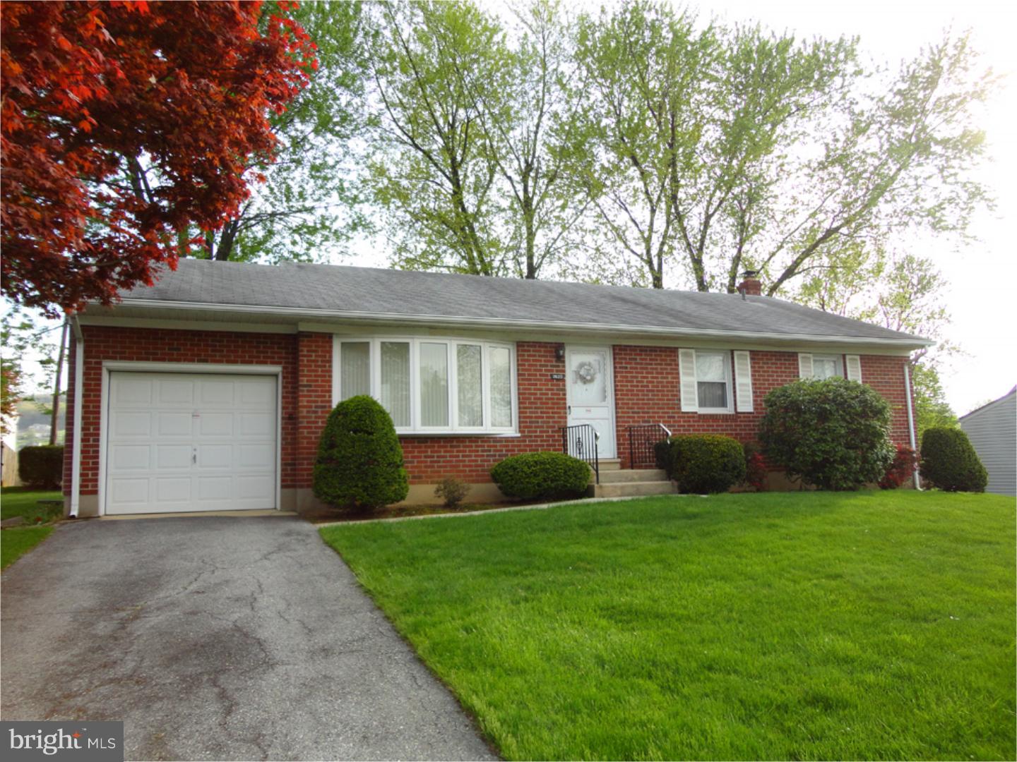 2620 Tennyson Avenue Sinking Spring, PA 19608 - Photo 4 of 19 Gallery Image 4