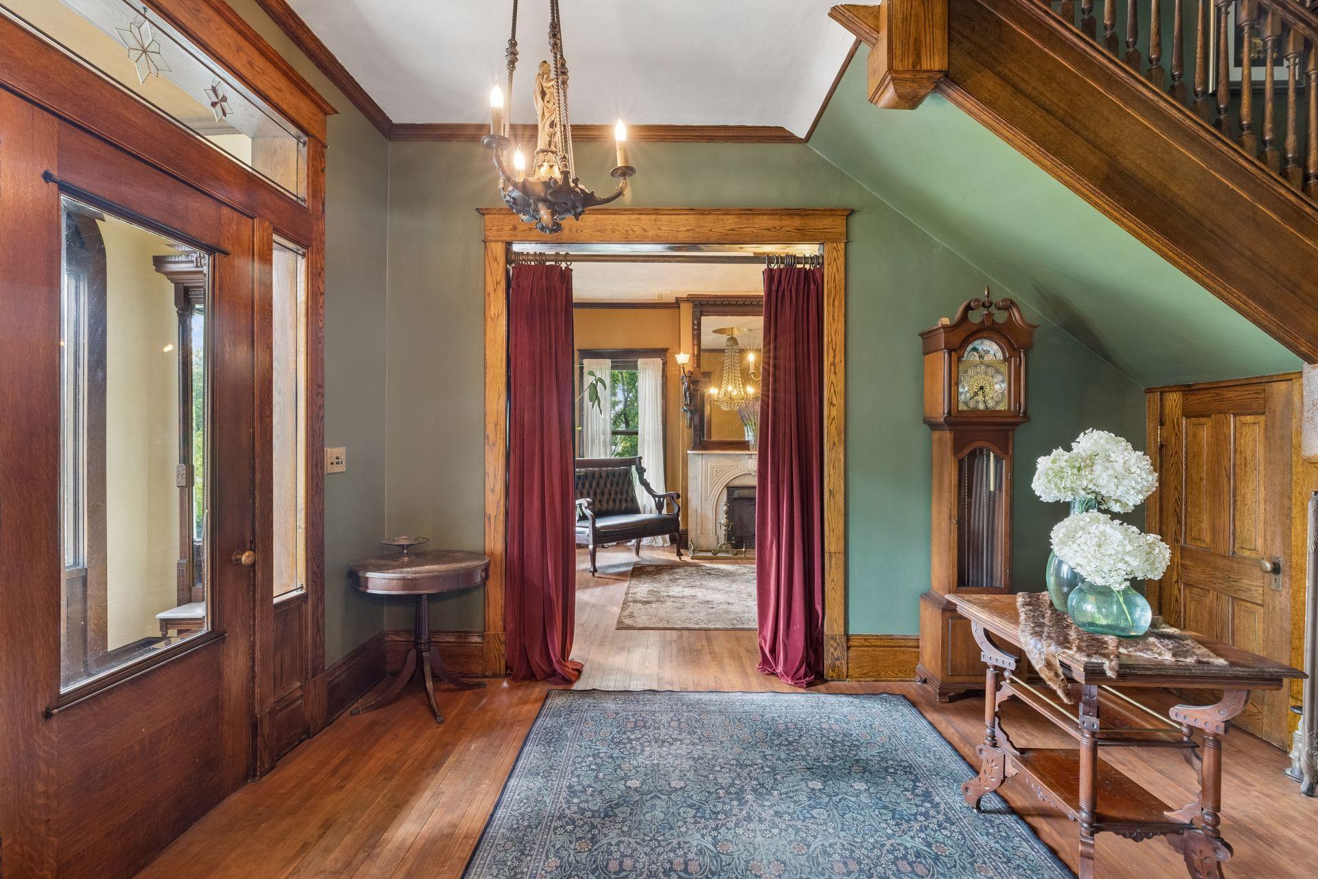 223 Walnut Street St. Paul, MN 55102 - Photo 9 of 106