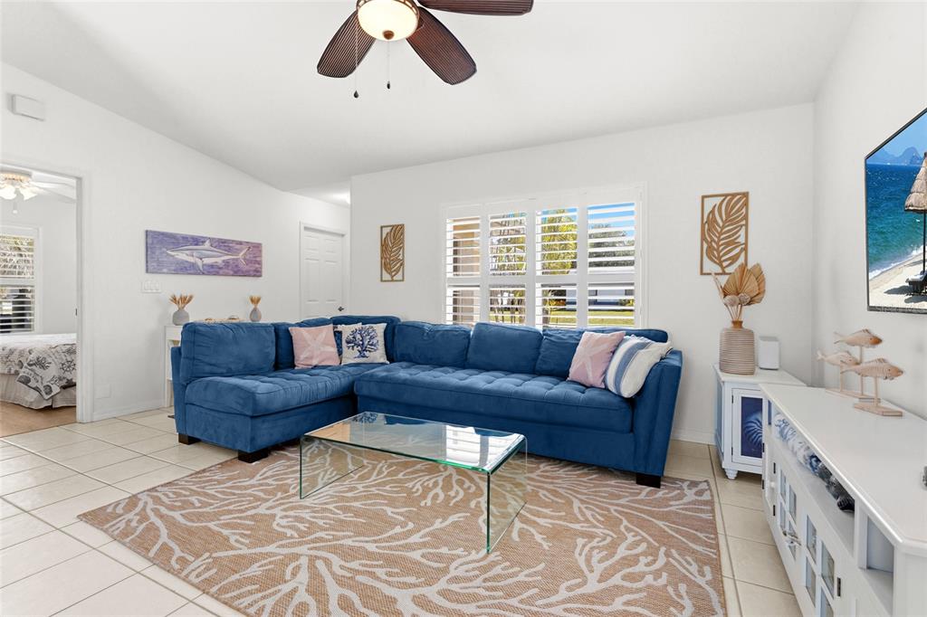 2240 Gentian Road Venice, FL 34293 - Photo 4 of 51