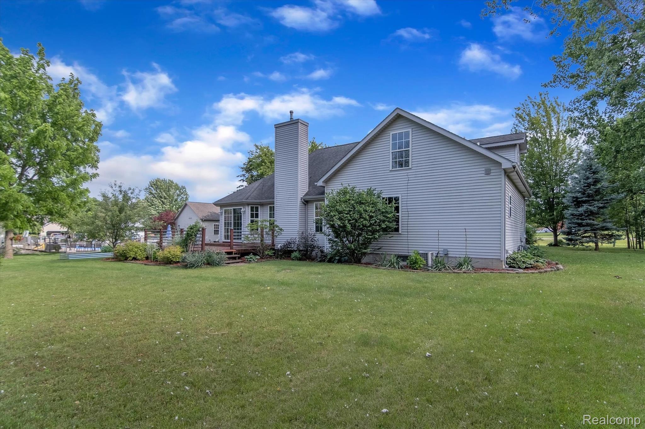 1454 North Long Lake Road Fenton, MI 48430 - Photo 42 of 44 42-1454 N Long Lake Rd-windowstill-realestate-photography-42.jpg