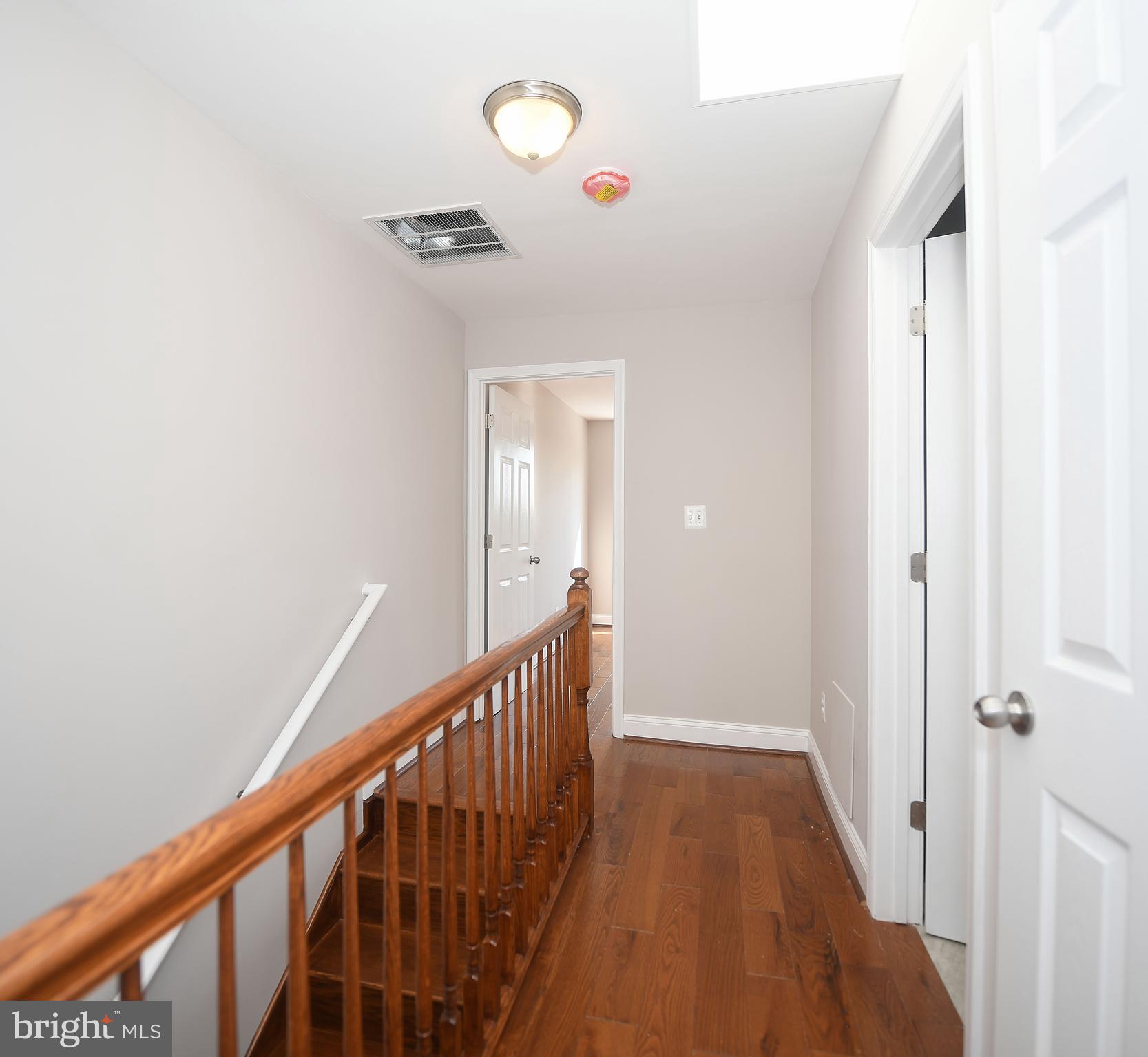 3153 Keswick Road Baltimore, MD 21211 - Photo 19 of 41 2nd Floor Hall