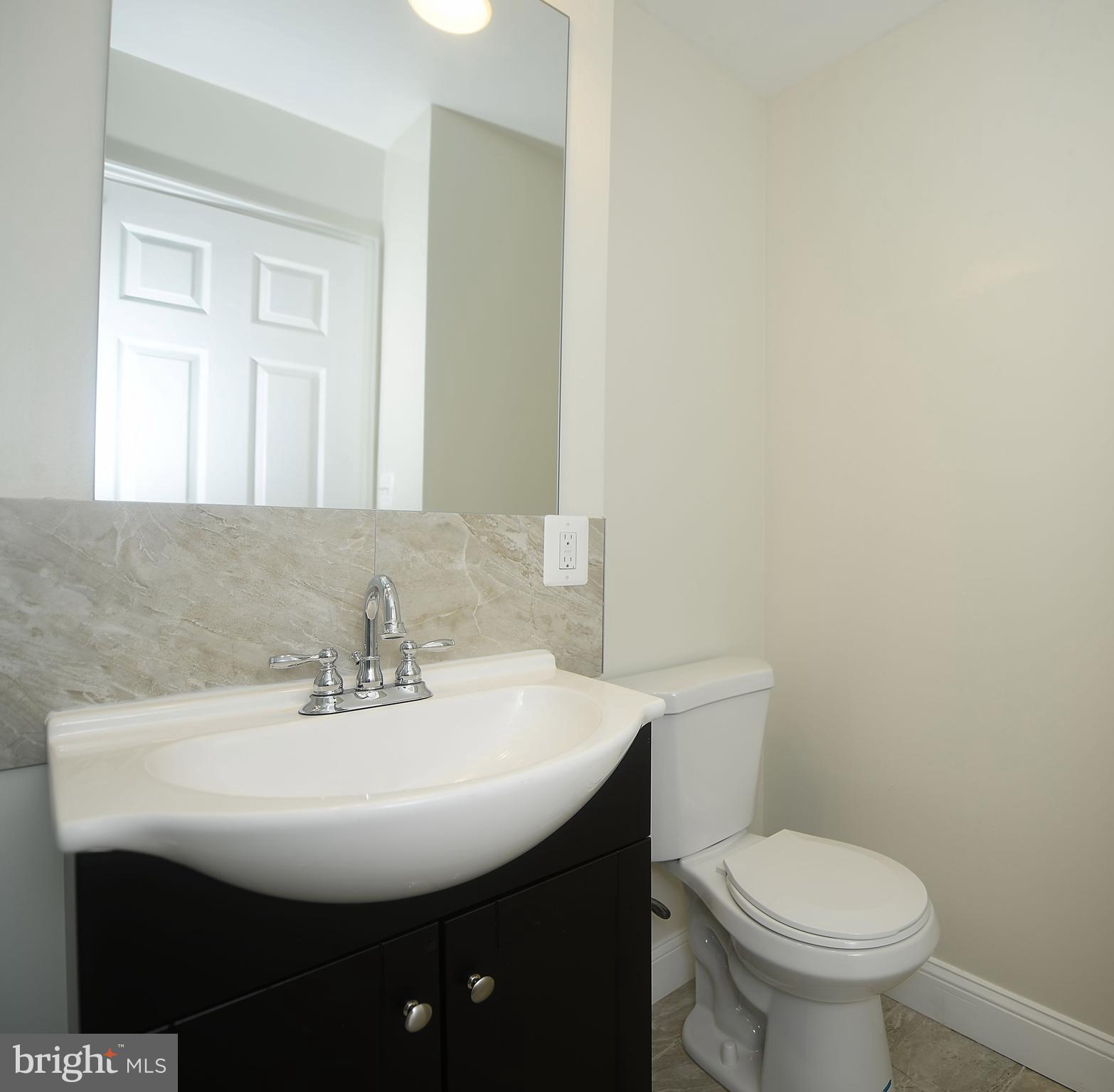 3153 Keswick Road Baltimore, MD 21211 - Photo 28 of 41 2nd Floor Bath